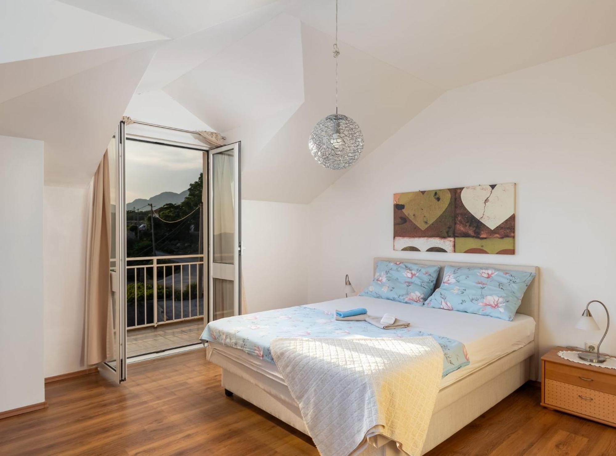 Villa Source With Private Pool Pridvorje Luaran gambar