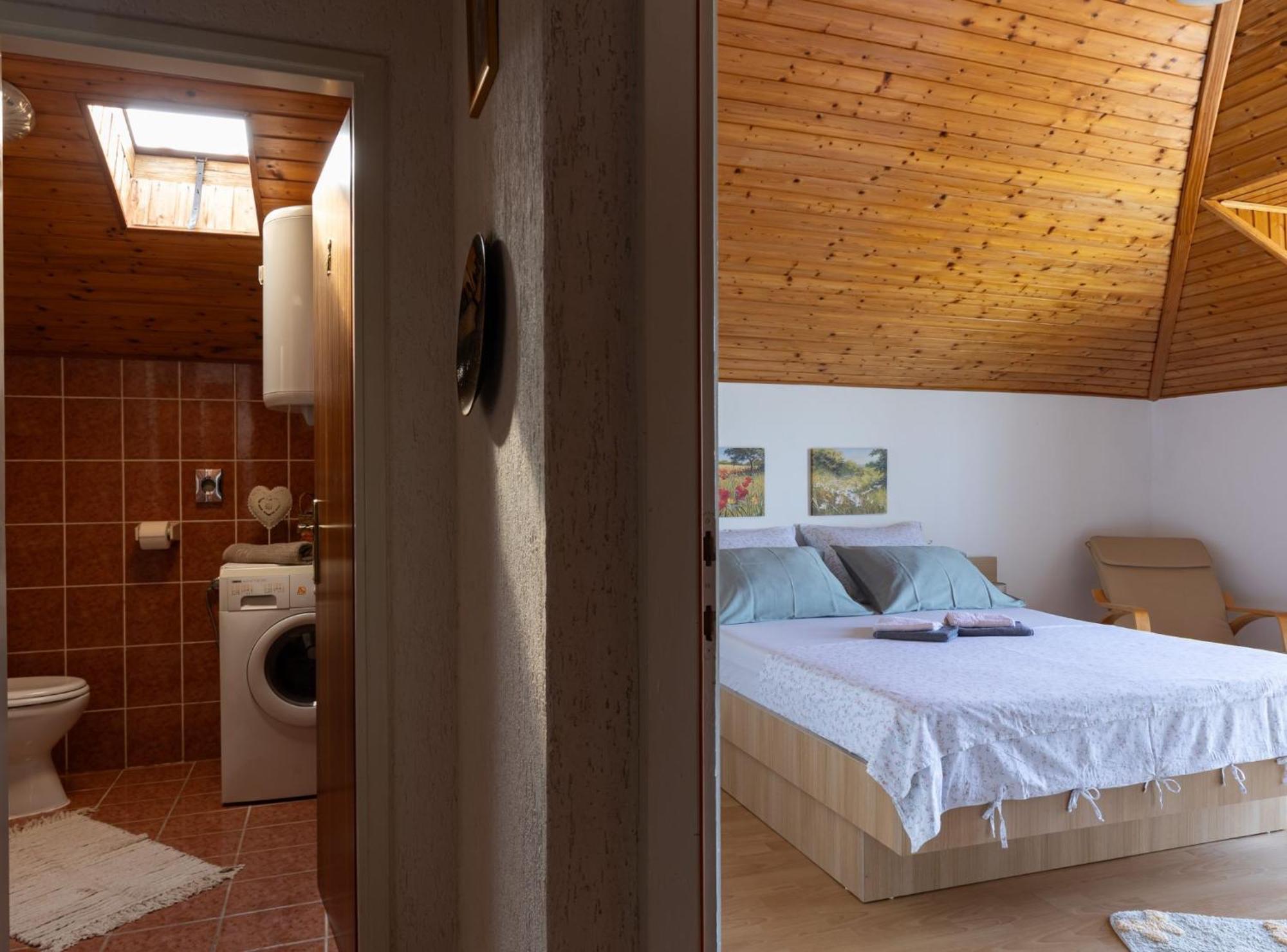 Villa Source With Private Pool Pridvorje Luaran gambar